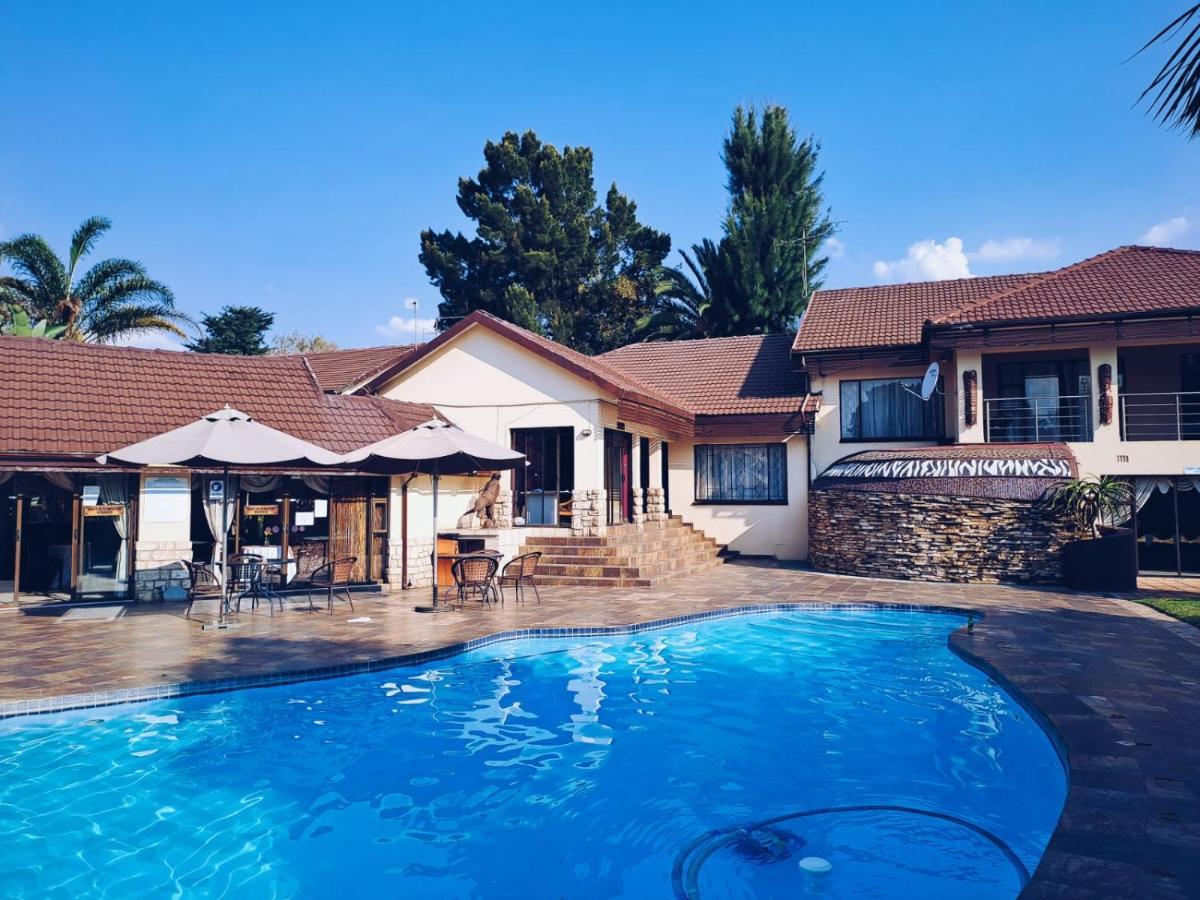 Ecotel Premier Lodge&Conference Centre Benoni Exterior foto